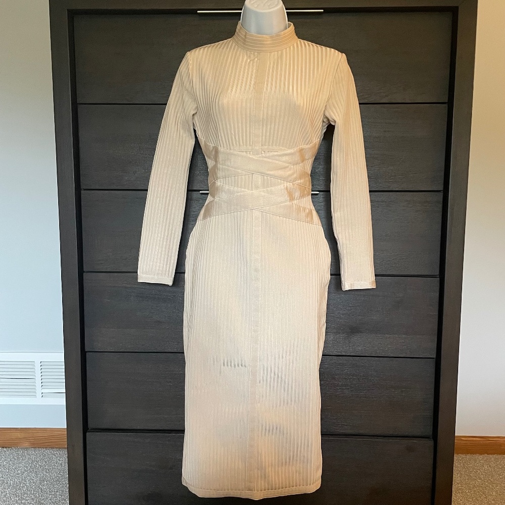 Cream/Off-White, Bodycon Bandage Midi Dress - Size Medium